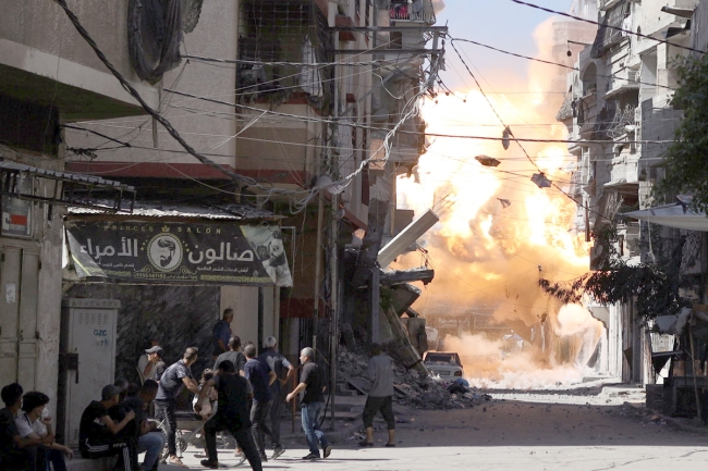 مسيّرة حوثية تضرب مطار النقب وإسرائيل تدعو «حماس» للاستسلام