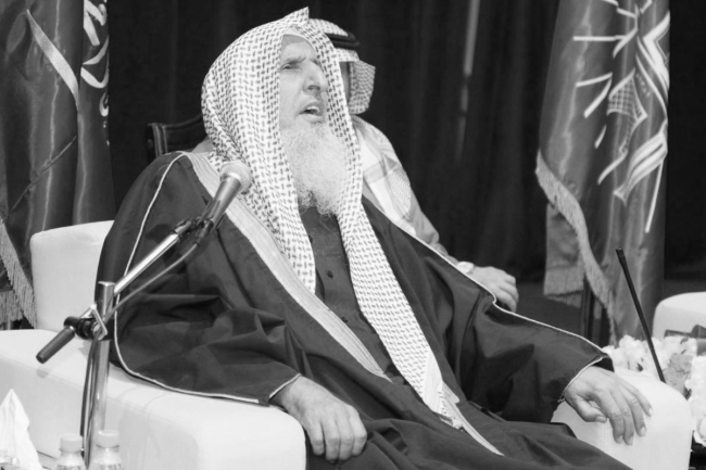 وفاة المفتي العام للسعودية الشيخ عبدالعزيز آل الشيخ