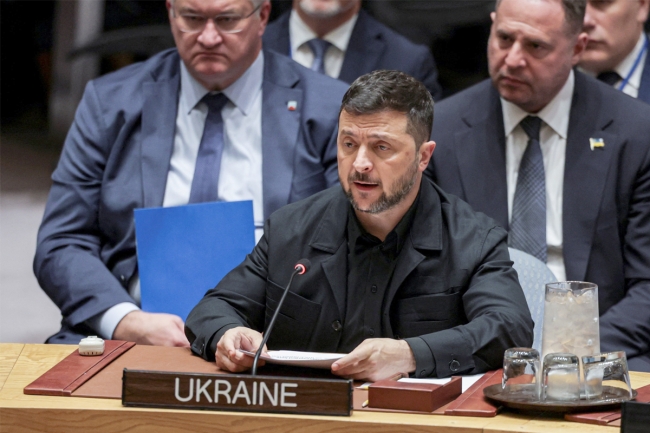 روسيا ترد على ترامب: لسنا «نمراً ورقياً» بل دباً يفوز بالحرب