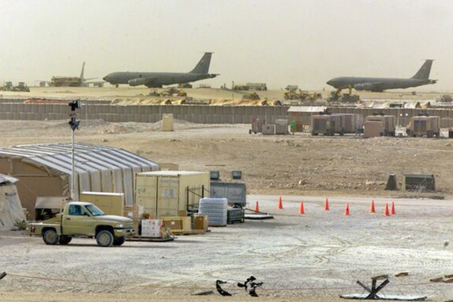 خفض مستوى التحذير الأمني ​​في قاعدة العديد الأميركية بقطر