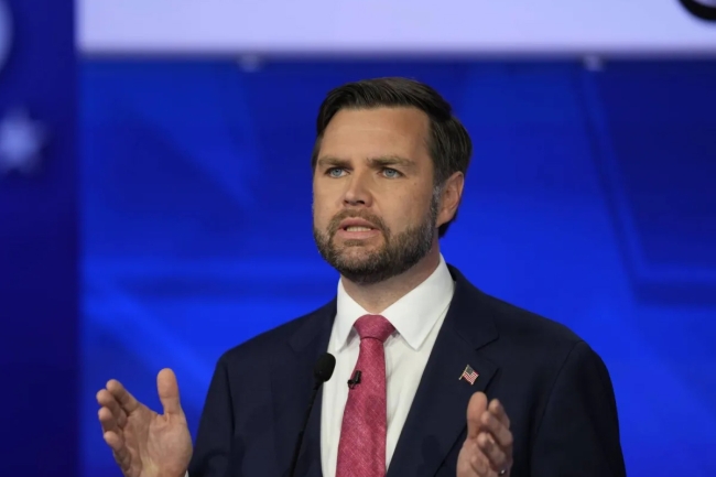 فانس يتعرض لصيحات استهجان في الأولمبياد الشتوي في ايطاليا…وترامب يدافع عنه