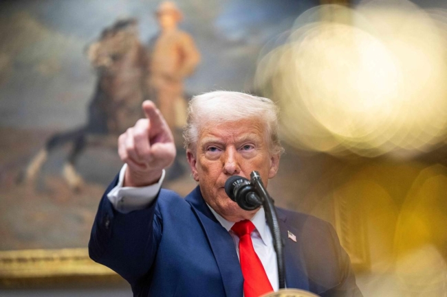 ترامب يدعو المكسيك إلى تكثيف الجهود ضد عصابات المخدرات