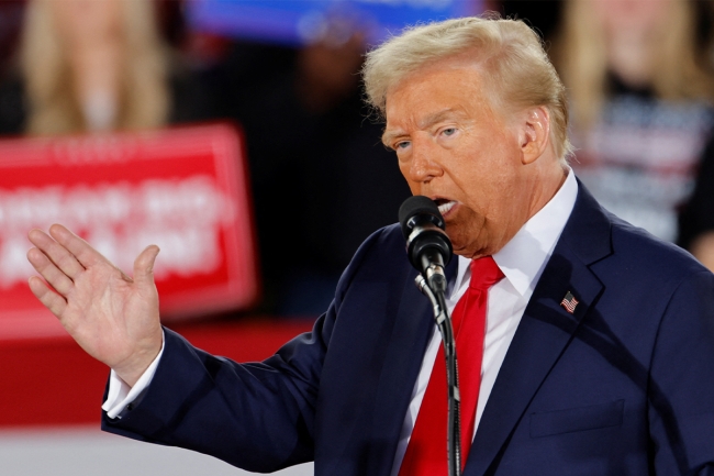 ترامب: أميركا في موقع قوي للغاية بمواجهة إيران