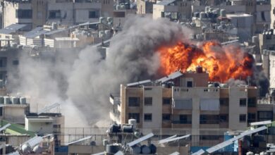 لبنان يؤجل الانتخابات ويمدد للأزمات وإسرائيل توسع نطاق الحرب