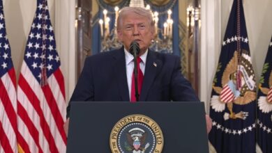 ترامب: مع مزيد من الوقت يمكننا بسهولة فتح مضيق هرمز وأخذ النفط